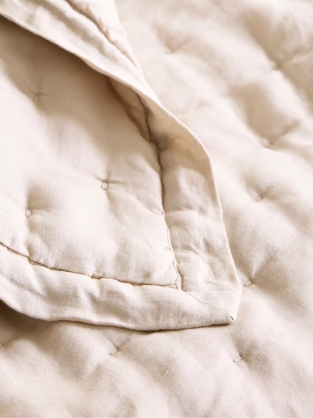 Quince European Linen Dream Quilt - Picture 5 of 5
